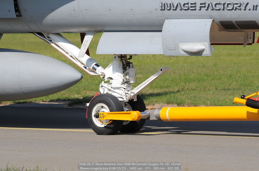 2008-09-27 Base Aerienne Sion 0598 McDonnell Douglas FA-18C Hornet